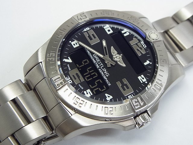 人気No.1 BREITLING ブライトリング エアロスペース クオーツ 稼働品 