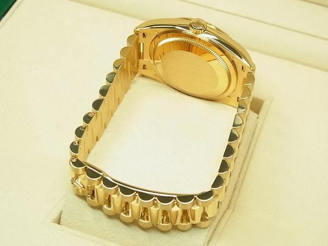 タンへり20m、ホワイト10本 ロレックス デイデイト 18KYG ホワイトシェルダイヤル・10P