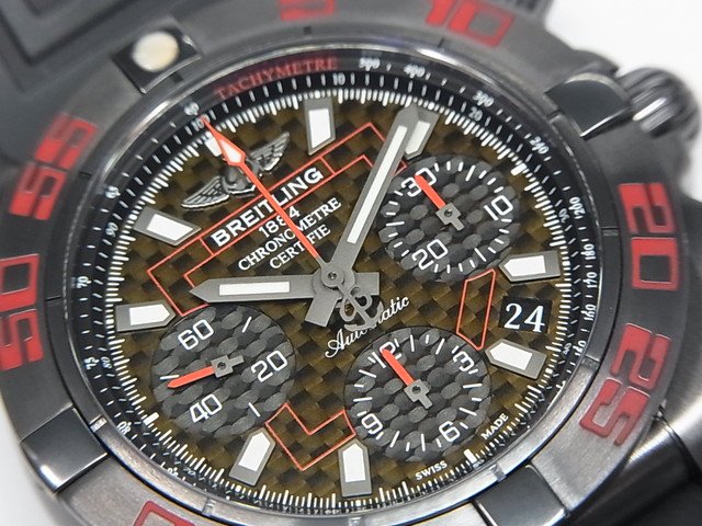 ブライトリング クロノマット 41 レイブン 日本限定300本 - 腕時計専門 ...