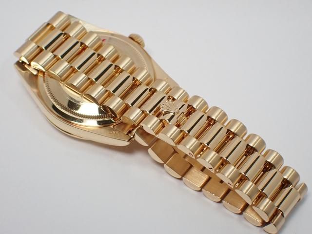 ロレックス デイデイト 36MM YG ホワイトシェル・インデックス