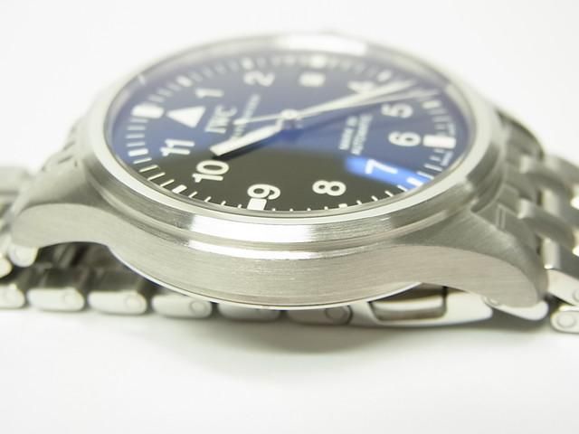 IWC パイロット・ウォッチ マーク15 ブラック文字盤 IW325307 - 腕時計