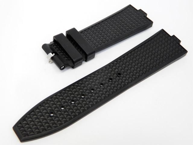 ヴァシュロン・コンスタンタン オーバーシーズ ブラック 41MM
