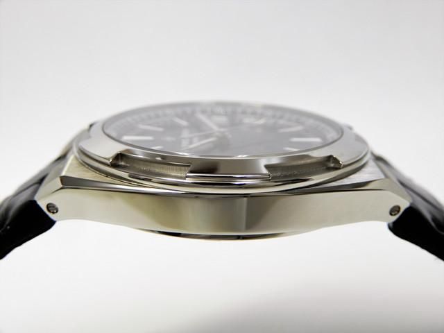 ヴァシュロン・コンスタンタン オーバーシーズ ブラック 41MM ヴァシュロン・コンスタンタン オーバーシーズ ブラック 41MM