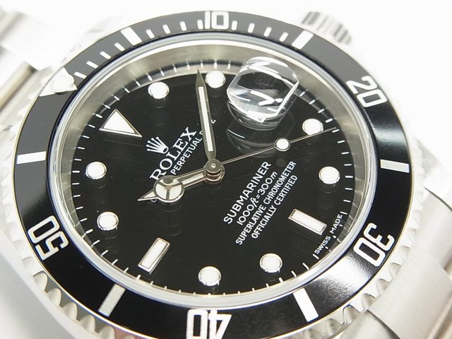 ロレックス サブマリーナ・デイト 16610 D番 正規品 - 腕時計専門店THE-TICKEN(ティッケン) オンラインショップ