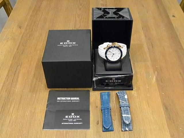 ブルーデニムのストラップがお洒落！「EDOX クロノオフショア1