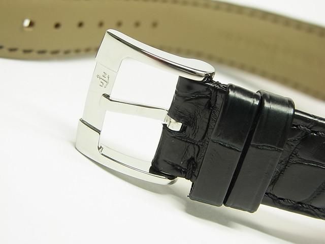 ユリス・ナルダン クラシコ マニュファクチュール 40MM ホワイト