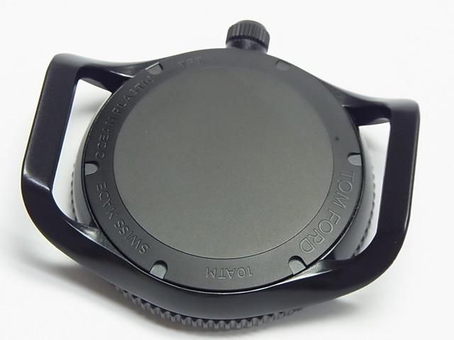 トムフォード オーシャンプラスチック スポーツ イエロー 43MM