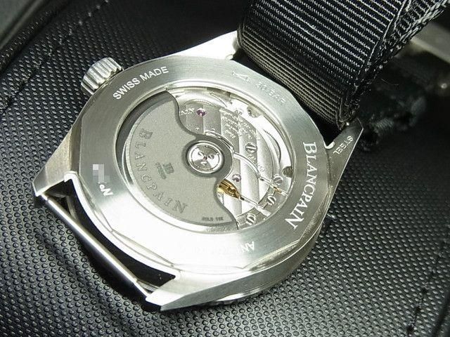 ブランパン フィフティ・ファゾムス バチスカーフ 38MM ナイロン
