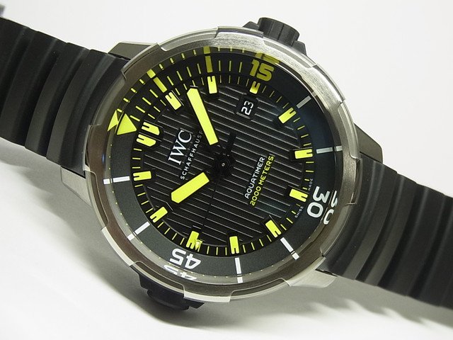 IWC　アクアタイマー・オートマティック 2000　IW358001　正規品 - 腕時計専門店THE-TICKEN(ティッケン) オンラインショップ