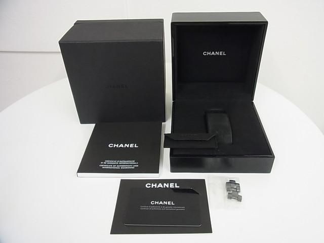 シャネル J12 オートマティック ブラックセラミック 38MM H0685