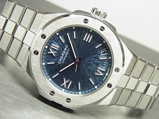 腕時計　ショパールアルパインイーグル41