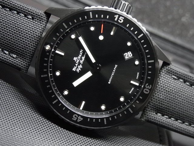 ブランパン Blancpain 5000 0130 B52A ブラック メンズ 腕時計