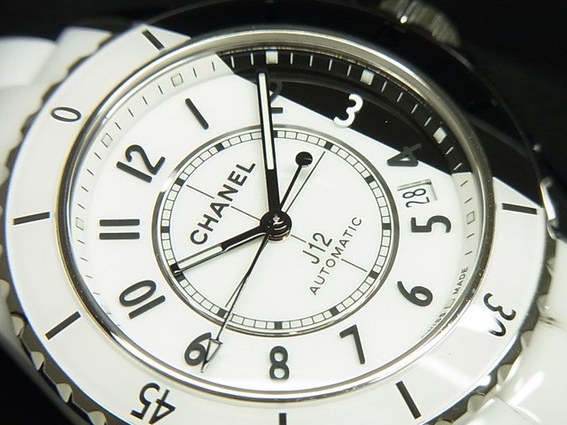 シャネル　J12 パラドックス　38MM　ホワイト＆ブラックセラミック　H6515 - 腕時計専門店THE-TICKEN(ティッケン)  オンラインショップ