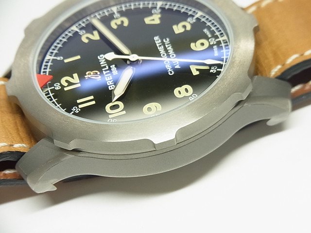 ブライトリング アビエーター スーパー 8 B20 オートマチック 46 未使用品 - 腕時計専門店THE-TICKEN(ティッケン)  オンラインショップ