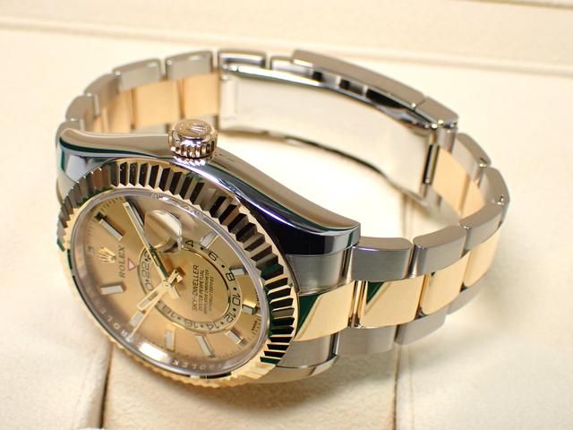ローレックス腕時計ジャンク品‼️値下げ終了‼️158000〜⬇️⬇️⬇️ ロレックス スカイドゥエラー 18KYGコンビ シャンパン 未使用品 Ref