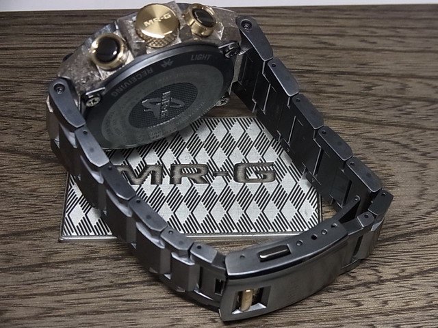 カシオ G-SHOCK 40周年記念モデル MR-G ''月山'' 未使用品 - 腕時計専門店THE-TICKEN(ティッケン) オンラインショップ