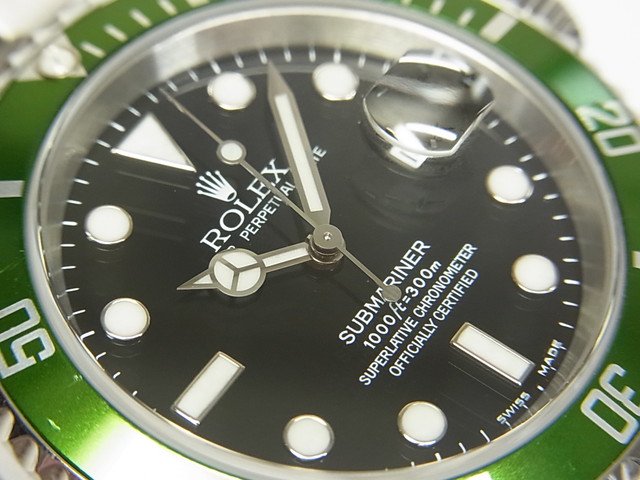 ROLEX/ ロレックス グリーンサブマリーナRef.16610LVのFLAT4ベゼル