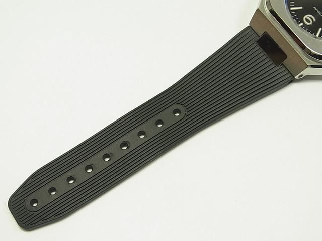 ベル&ロス BR05 ブラックスティール 40MM ラバー仕様 Ref.BR05A ベル&ロス BR05 ブラックスティール 40MM ラバー仕様 Ref.BR05A