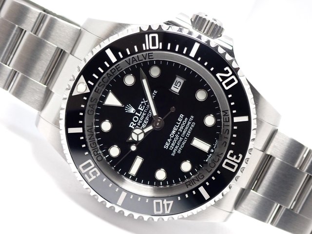 ロレックス　シードゥエラー・ディープシー　ブラック　Ref.126660　21年購入 - 腕時計専門店THE-TICKEN(ティッケン)  オンラインショップ