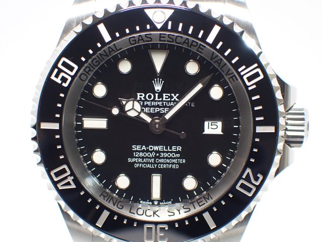 ロレックス　シードゥエラー・ディープシー　ブラック　Ref.126660　21年購入 - 腕時計専門店THE-TICKEN(ティッケン)  オンラインショップ
