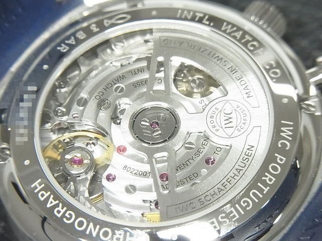 IWC ポルトギーゼ・クロノグラフ ホワイトラッカーダイヤル