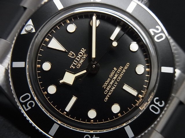 チューダー ブラック・ベイ 54 ブラックラバー 79000N - 腕時計専門店 ...