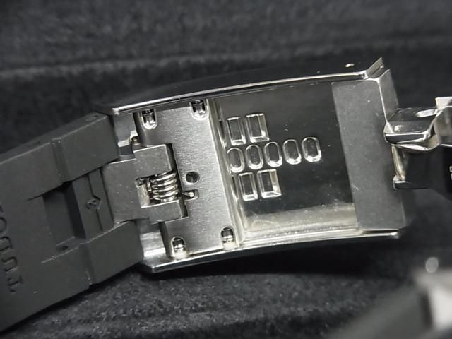 チューダー ブラック・ベイ 54 ブラックラバー 79000N - 腕時計