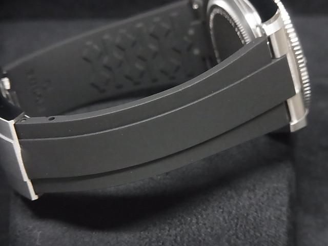 チューダー ブラック・ベイ 54 ブラックラバー 79000N - 腕時計