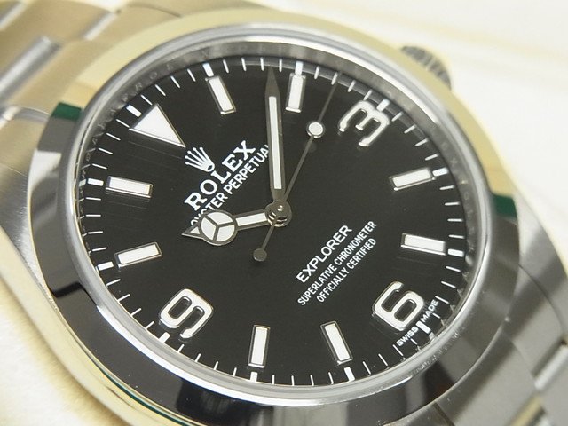 ロレックス エクスプローラーI 39MM 後期モデル 214270 - 腕時計専門店 