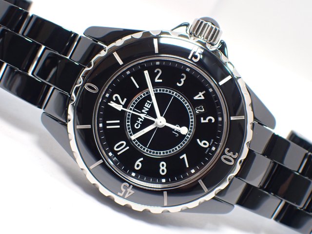 シャネル J12 ブラックセラミック 33ｍｍ H0682 - 腕時計専門店THE 