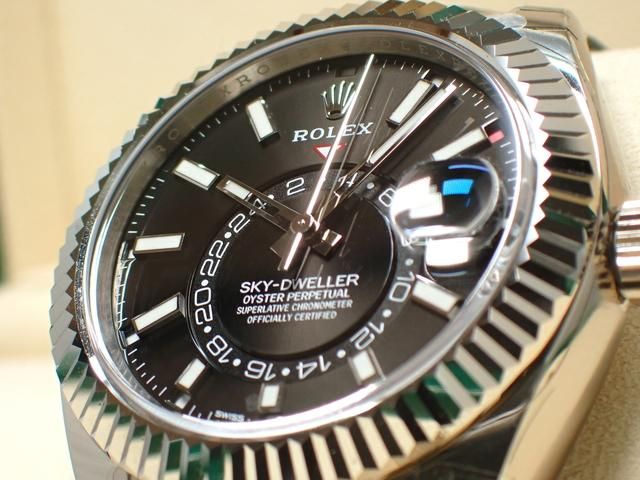 ロレックス スカイドゥエラー ブラックバー 18KWG/レザー '21年