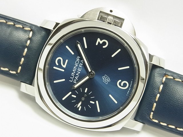 パネライ ルミノール・ブルーマーレ 44MM PAM01085 '23年購入 - 腕時計 ...