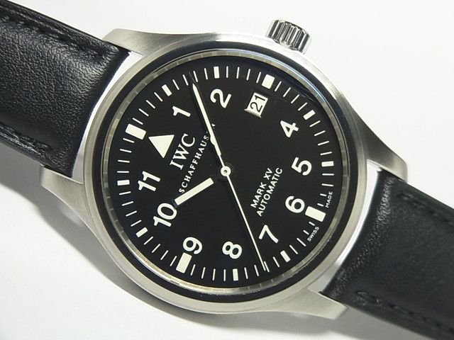 IWC　パイロットウォッチ・マーク15　ブラック　革ベルト仕様　3253-001 - 腕時計専門店THE-TICKEN(ティッケン) オンラインショップ