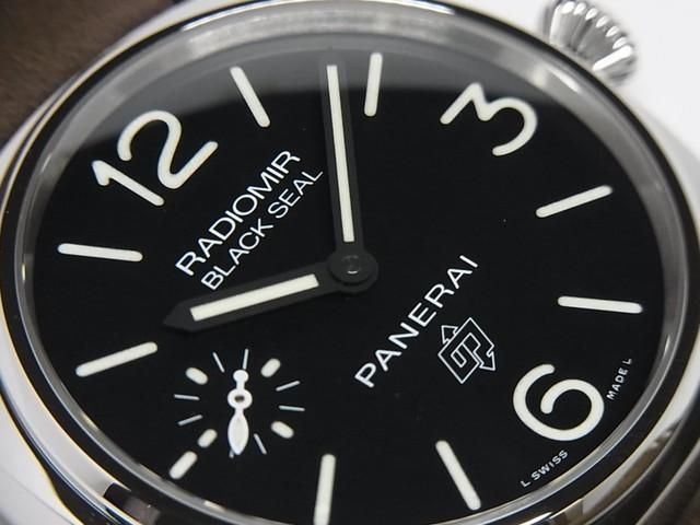 パネライ ラジオミール ブラックシール・ロゴ PAM00380 - 腕時計