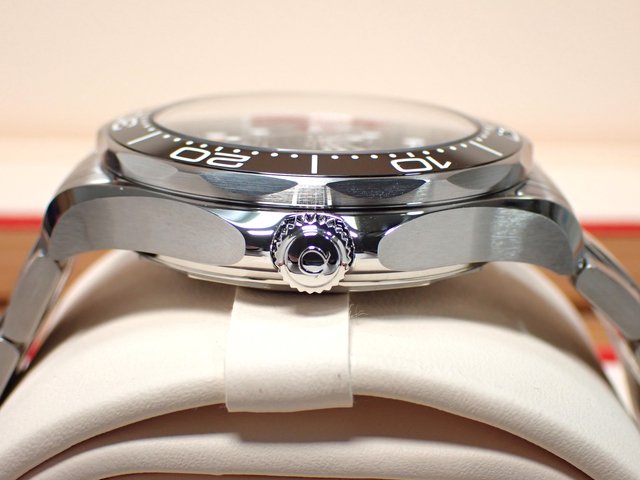 オメガ　シーマスター・ダイバー300M　ブラック文字盤　42MM　ブレス仕様 - 腕時計専門店THE-TICKEN(ティッケン) オンラインショップ