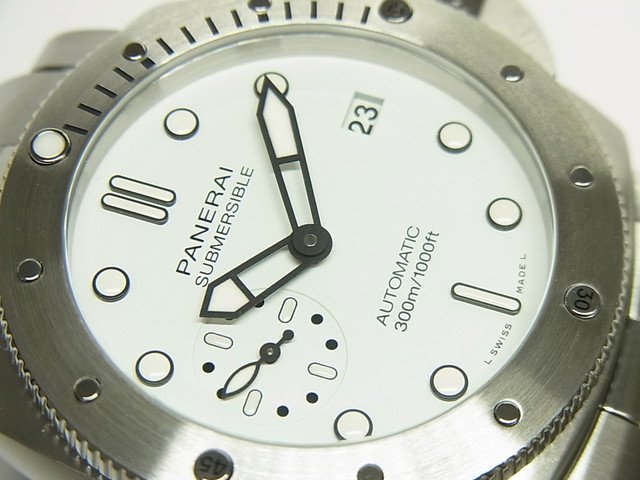 パネライ サブマーシブル・ビアンコ 42MM PAM02223 ブレスレット仕様 - 腕時計専門店THE-TICKEN(ティッケン) オンラインショップ