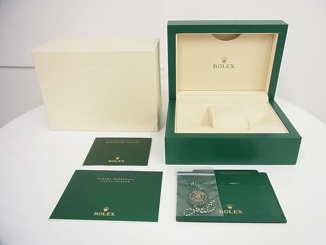 ROLEX 時計用付属品（箱・保証書・クロス）