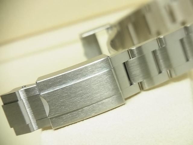 ロレックス エクスプローラーI 36MM 124270 '23年購入未使用品