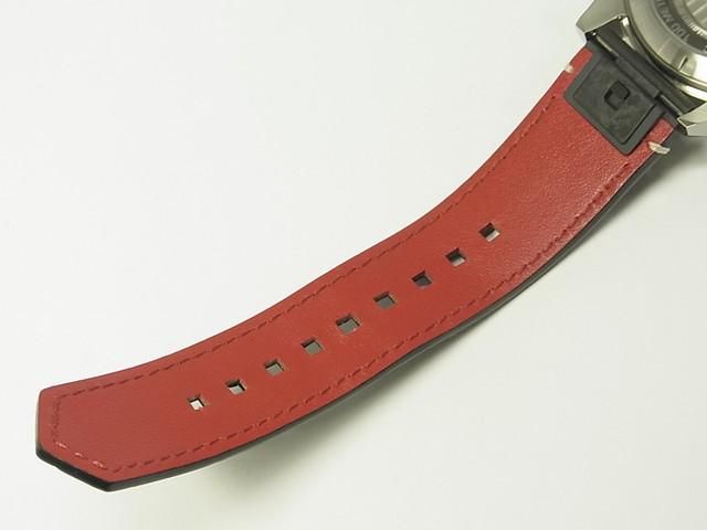 タグ・ホイヤー オータヴィア フライバック クロノメーター 42MM