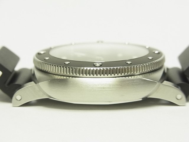 パネライ サブマーシブル 42MM セラミックベゼル 正規品 Ref.PAM00683 - 腕時計専門店THE-TICKEN(ティッケン)  オンラインショップ