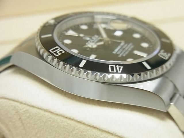 ロレックス サブマリーナ 41mm ロレックス サブマリーナ・デイト 41MM 126610LN '21年購入未