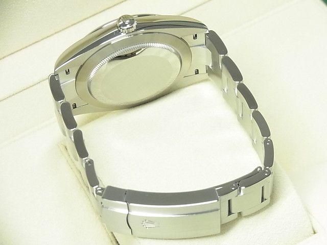ロレックス オイスターパーペチュアル 41 ブラック文字盤 124300