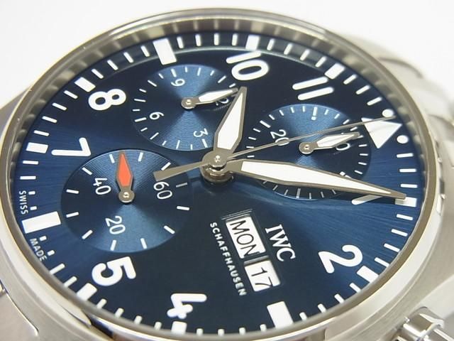 IWC パイロットウォッチ・クロノグラフ 41 ブルーダイヤル