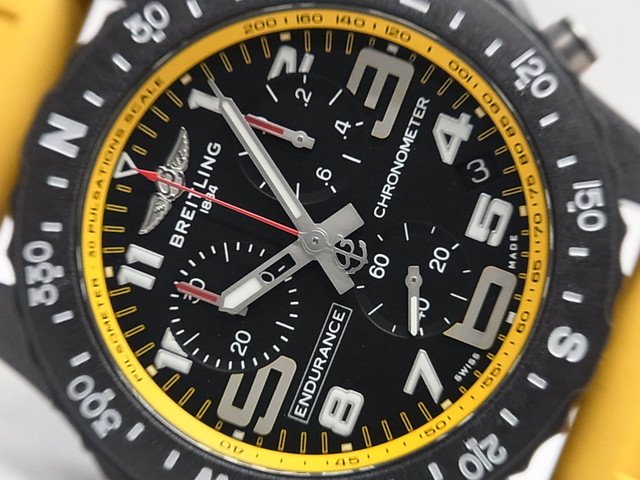 ブライトリング　エンデュランス プロ　クオーツ イエロー 44MM　Ref.X82310A41B1S1 -  腕時計専門店THE-TICKEN(ティッケン) オンラインショップ