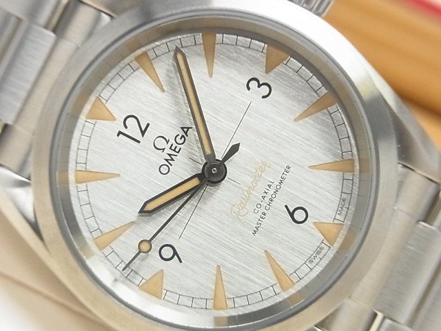 オメガ シーマスター レイルマスター 40MM Ref.220.10.40.20.06.001 