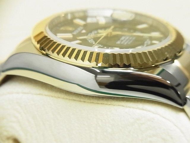 ロレックス スカイドゥエラー SS×YGコンビ ブラック オイスターブレス