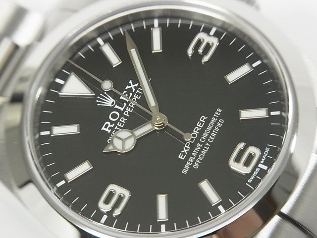 ロレックス エクスプローラーI 39MM Ref.214270 後期モデル '17年 - 腕時計専門店THE-TICKEN(ティッケン)  オンラインショップ