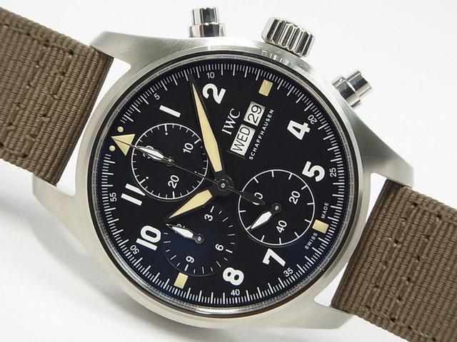 IWCパイロットウォッチ一覧｜中古販売u0026買取・岡山・神戸・広島の腕時計専門店ティッケン