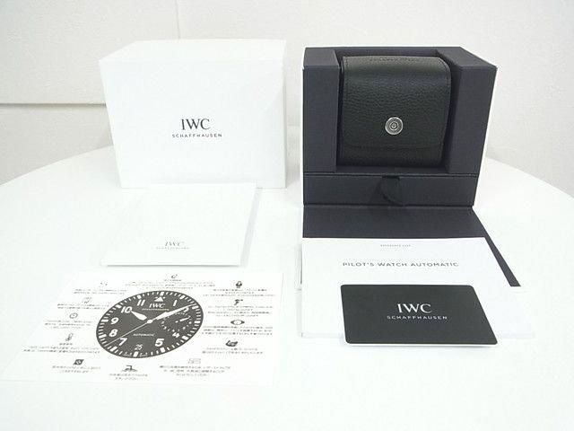 パイロット オートマティック 箱、付属品 IWC パイロット・ウォッチ オートマティック 41 ブラック・エイセス