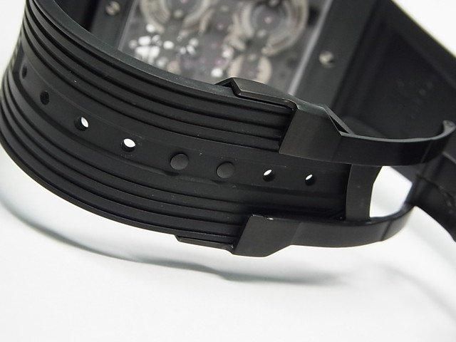 クロノグラフ ブラックラバー 時計 真っ黒な新作時計「タイムクラフト ソーラー オールブラック」を